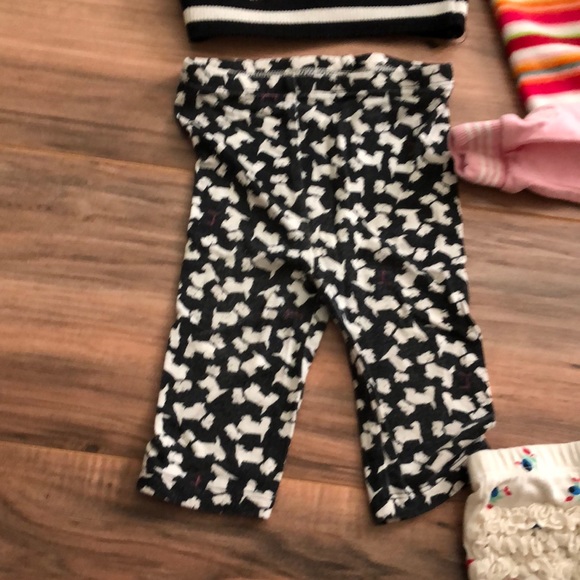 Baby girl bundle ( very cute clothes) - Picture 3 of 8